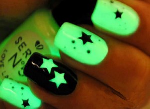 Unhas Fluorescentes